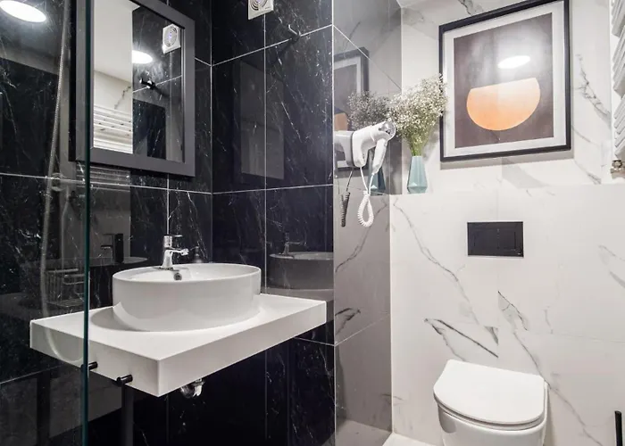 Black Magic Z Klimatyzacja - Solny A002 アパート *